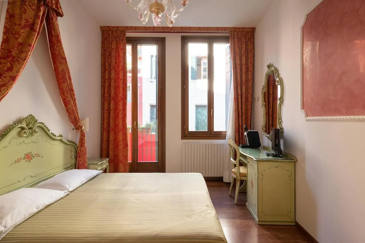 Hotel Al Sotoportego Venice