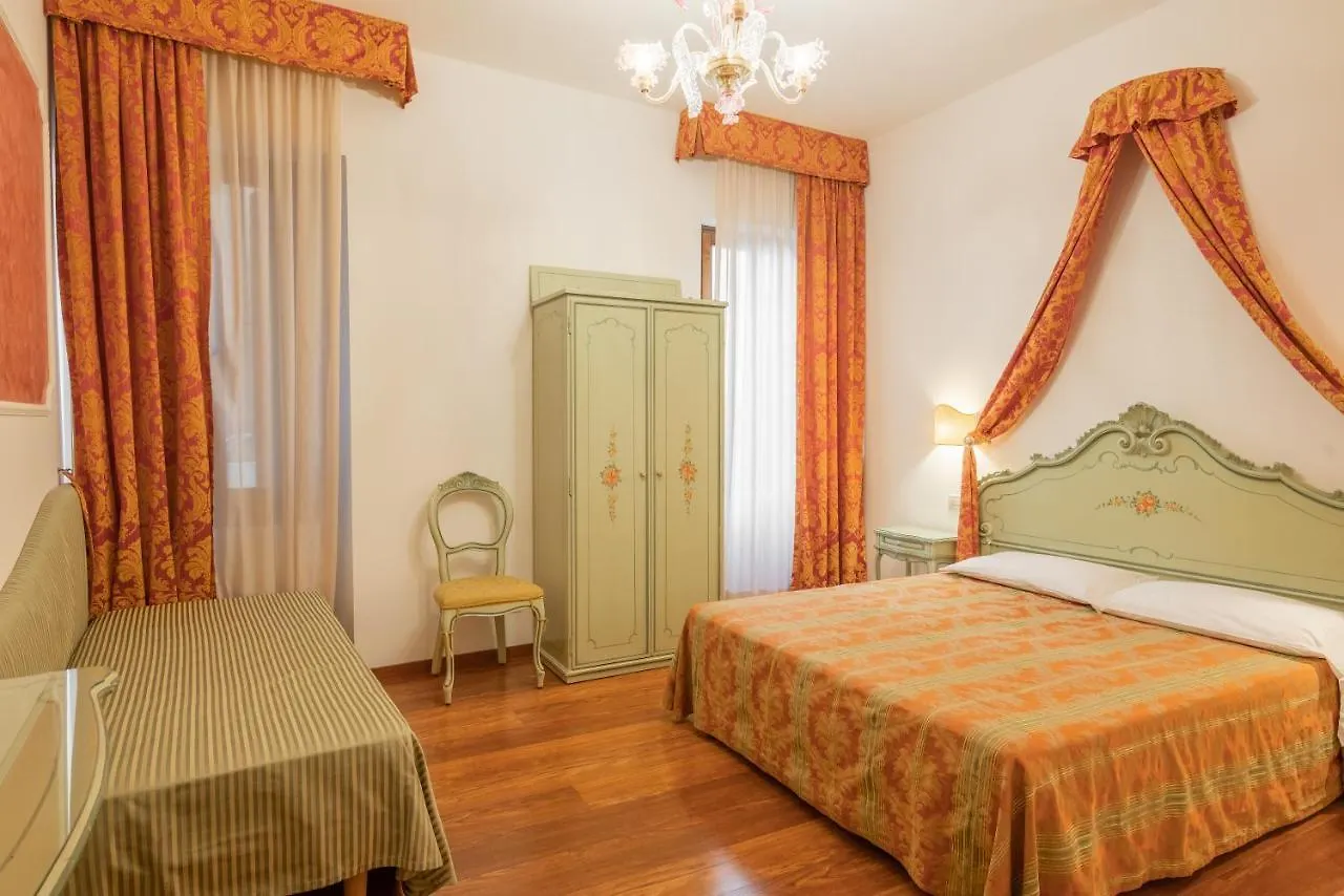 Hotel Al Sotoportego Venice Italy
