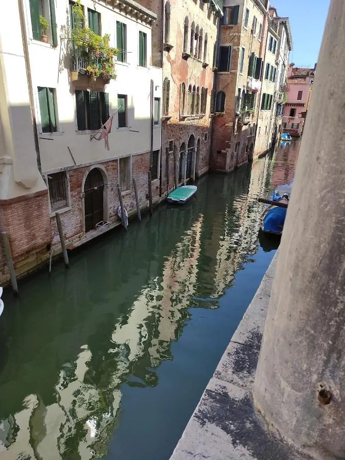 Hotel Al Sotoportego Venice 0*,